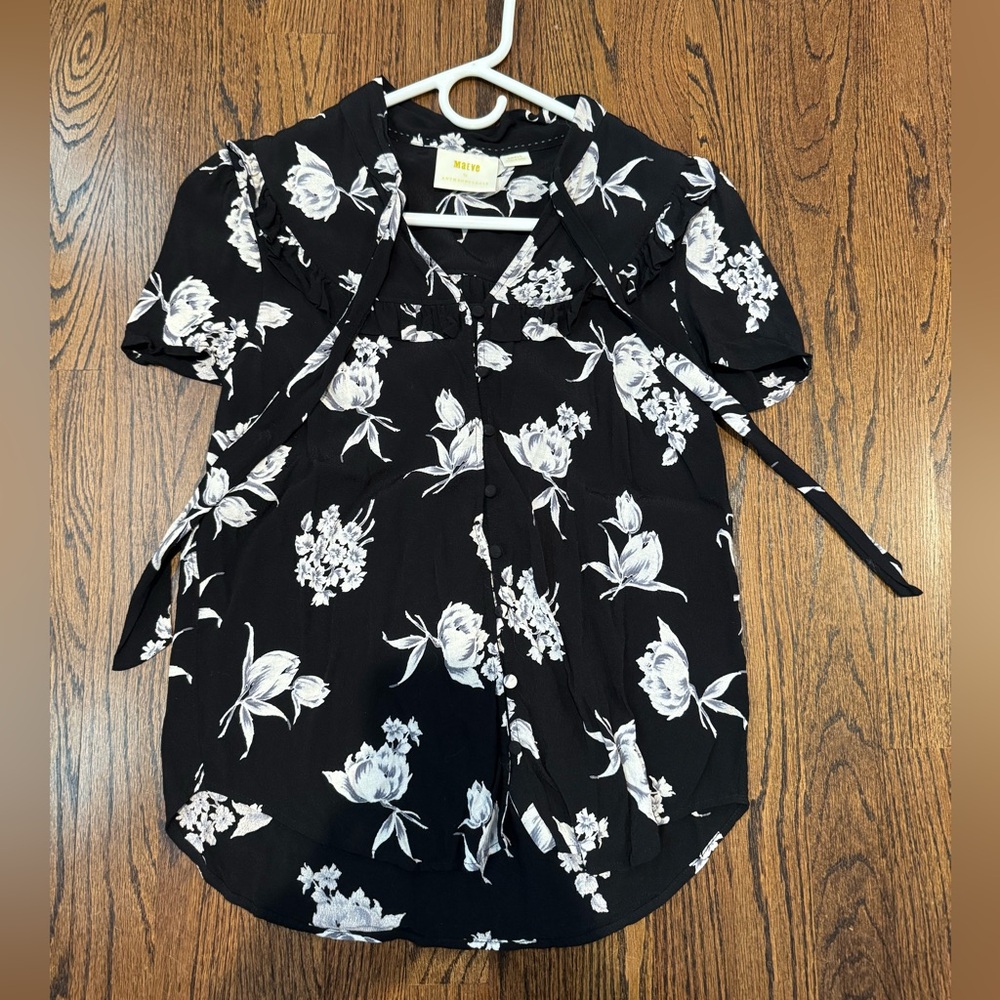 EUC Anthropologie Blouse!